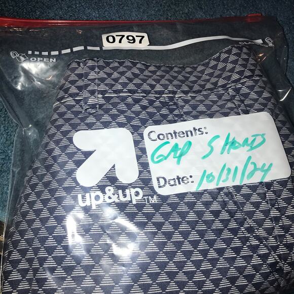 GAP Summer Shorts Women's 6 RN# 54023 - Picture 9 of 9